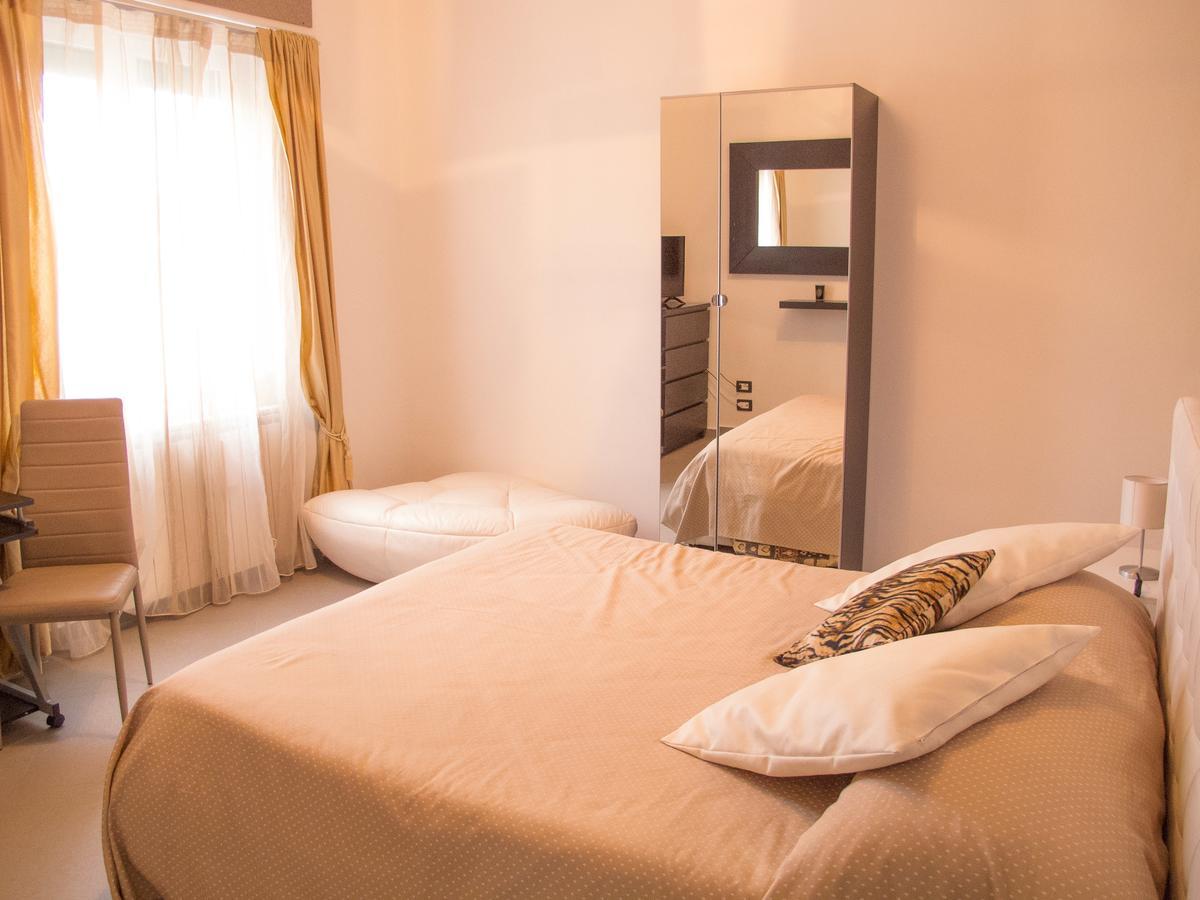 B&B Ricci Ліворно Екстер'єр фото